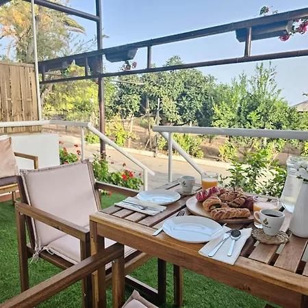 Beautiful Sea View And Pool Atalaya A2, 아파트