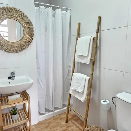 Апартаменти Beautiful Sea View And Pool Atalaya A2, Адехе